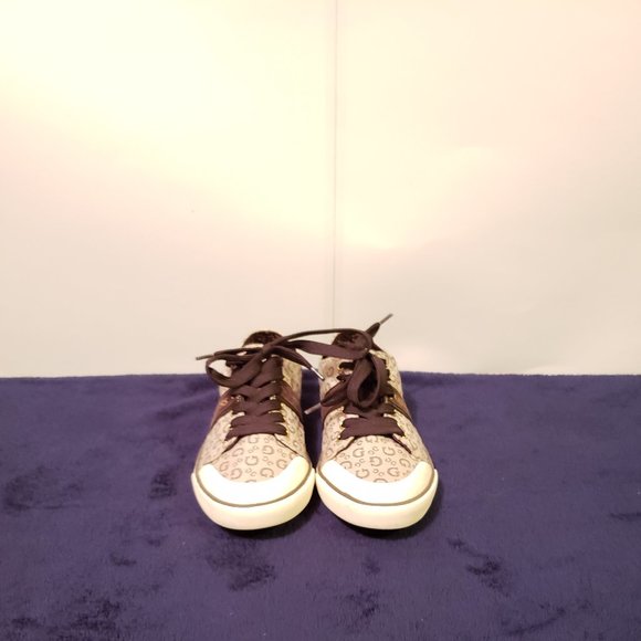 Guess Shoes Guess Womens Bernice Logo Active Sneaker